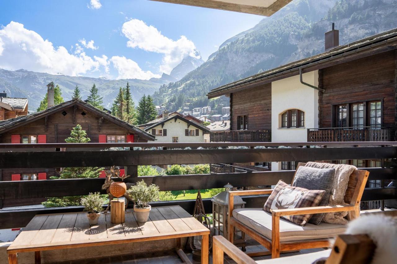 Stylish Home With Matterhorn View In The Center Zermatt Exterior foto